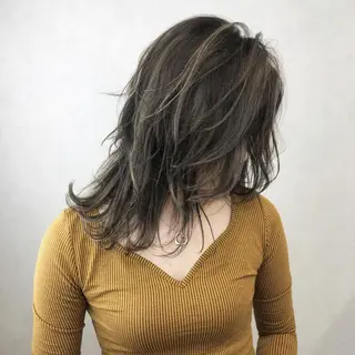 セミロング カラー LUSTRE クロサワのヘアスタイル