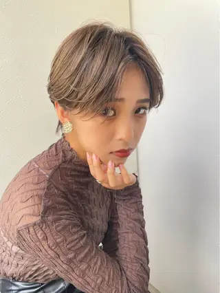 ショート 透明感カラー特化 🫧西岡輝美🫧のヘアスタイル