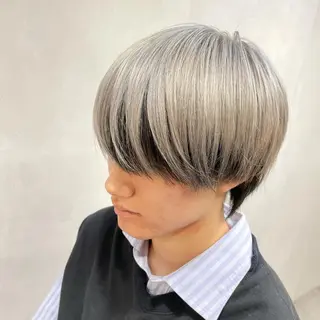 ショート カラー メンズ 飯塚 想のヘアスタイル