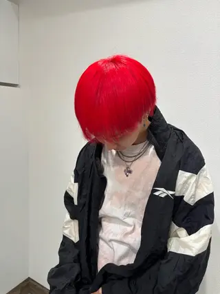 カラー メンズ 荒川 桃花のヘアスタイル