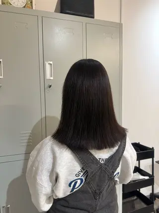 ミディアム 似合わせカット🫧 🍒透明感ブリーチのヘアスタイル