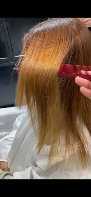 ミディアム 🦖店長🦖pino #しのだスペシャルのヘアスタイル