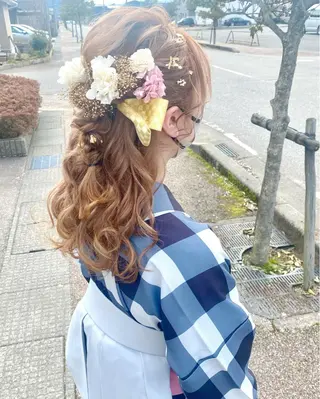 ロング ヘアアレンジ FIORE hair design所属・山根 奈緒のマツエク・マツパデザイン