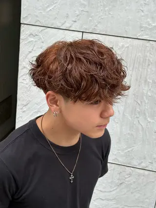 ミディアム カラー パーマ メンズ メンズパーマ特化 🔥韓国ヘア職人🔥のヘアスタイル