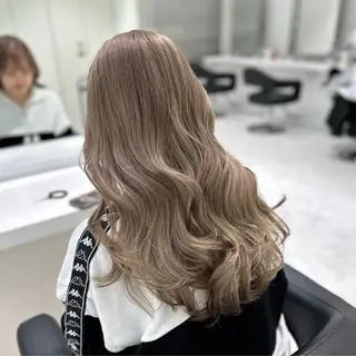 ロング カラー 艶髪グレージュ特化/ CHIKARAのヘアスタイル