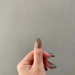 ネイル l o a _ n a i lのネイルデザイン