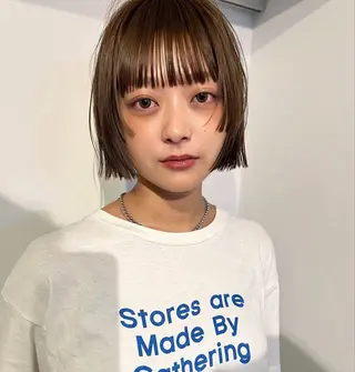 ミディアム 愛加 ボブ・ベージュカラーのヘアスタイル