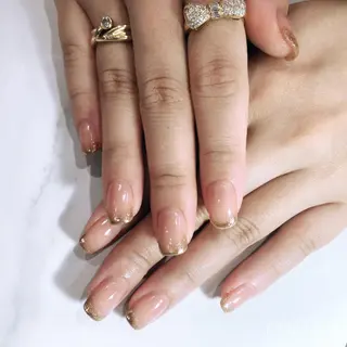 ネイル 園 寛子 （ネイリスト）のネイルデザイン