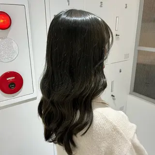 カラー eN°   by youres hair 飯田橋店所属・髪質改善/レイヤー× 縮毛矯正🤍maiのヘアスタイル