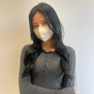 ロング カラー ベージュカラー⌇ くびれヘア.𐙚心音のヘアスタイル