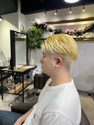 ショート メンズ ブリーチ✨ハイライト 透明感カラー/アヤノのヘアスタイル