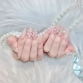 ネイル WISTERIA hayamiのネイルデザイン