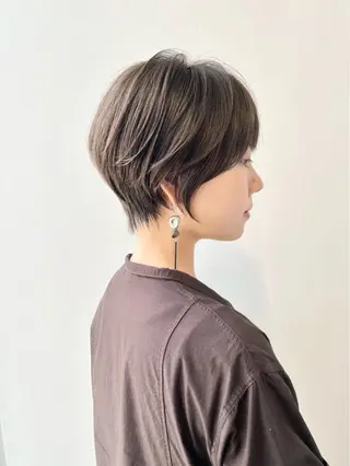 ショート カラー ⭐️小顔ショート⭐️ 大鷲拓海のヘアスタイル