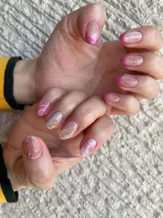 ロング カラー ヘアアレンジ キッズ ネイル マツエク・マツパ アイブロウ 福田 加奈のネイルデザイン