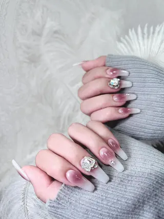 ネイル Ubuntu🎀 ネイルサロン✨のネイルデザイン