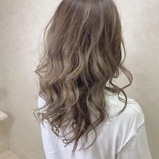 セミロング カラー 竹井 寛喜のヘアスタイル