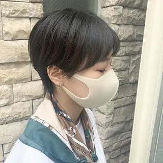 ショート カラー EMANON天神所属・Hitomi Ezakiのヘアスタイル