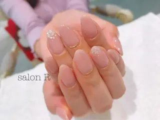 ネイル Re Pearl～コーディネートサロン～ 市駅前店所属・NARUMI HYODOのネイルデザイン