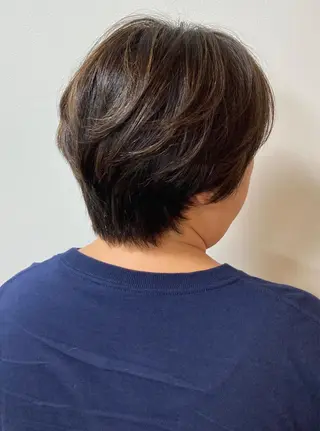 ショート 【白髪ぼかし】 愛甲竜佑のヘアスタイル