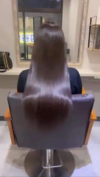 ロング ララモアナ naru.のヘアスタイル