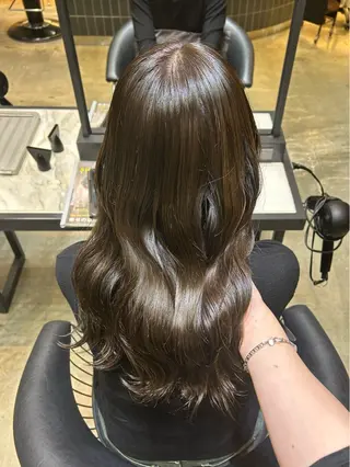 ロング 笑　璃  🎀／ ワンカラー／縮毛矯正のヘアスタイル