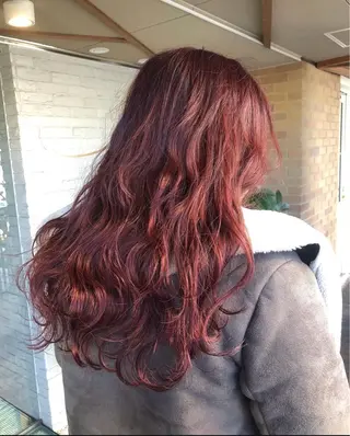 ロング パーマ 竹谷 奈津実のヘアスタイル