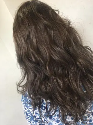 ロング ブリーチ毛縮毛矯正 👑山口のヘアスタイル