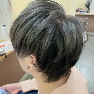 カラー メンズ EYEstylist ·ai MOERIのマツエク・マツパデザイン