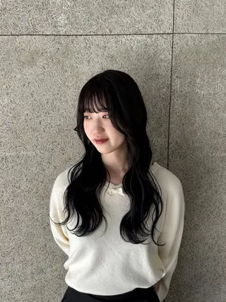 ロング 岩間 萌々果/eimのヘアスタイル