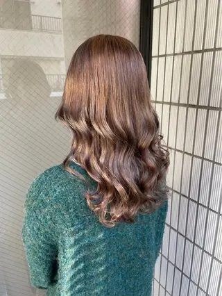 セミロング カラー 韓国風🤍グレ ージュ🤍たくみのヘアスタイル