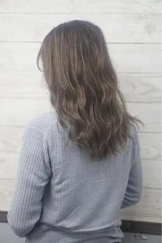 セミロング カラー ヘアアレンジ 枝毛カット&髪質改善 満足NO.1岡しゃんのヘアスタイル