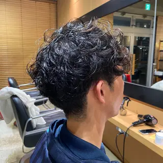 ショート パーマ メンズ organic life所属・IWASHITA TAKESHIのヘアスタイル