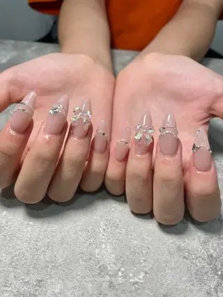 ネイル Raviliss ♡のネイルデザイン