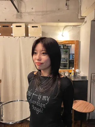 セミロング カラー BLESS所属・sawahata mariaのヘアスタイル