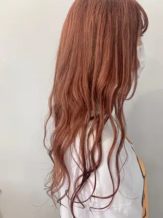 ロング 舘谷 愛莉のヘアスタイル