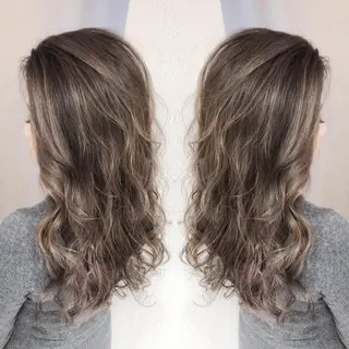 ロング カラー biscohair 髪にドラマを。のヘアスタイル