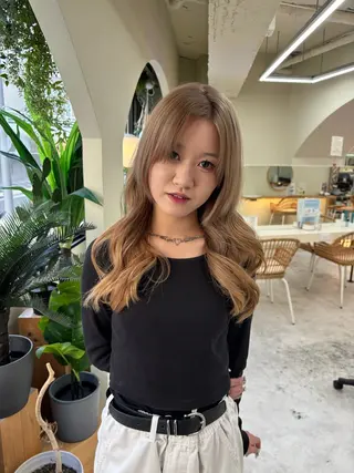 ロング シンドウ チサの眉毛・アイブロウイメージ