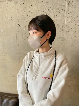 ショート カラー パーマ/レイヤー 岩山丈一郎のヘアスタイル