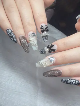 ネイル Lee Nailsのネイルデザイン