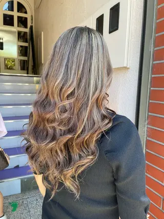 ロング カラー 👑派手髪/カット 👑ANRYのヘアスタイル