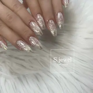 ネイル S♡JEWEL所属・S. JEWELのネイルデザイン