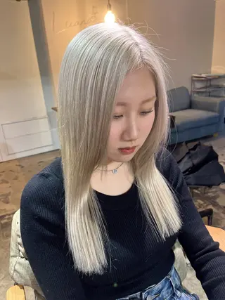 セミロング カラー YUNA🍒 暖色カラーのヘアスタイル