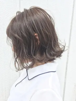 ショート カラー ワタベ ハヤト/ トップデザイナーのヘアスタイル