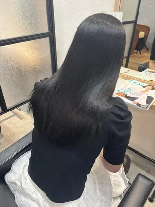 セミロング 野中 咲季のヘアスタイル