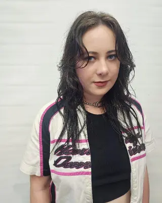 セミロング Backbocker所属・ハイトーン/ブリーチ /デザインカラーのヘアスタイル