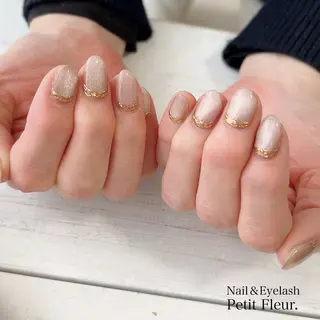 ネイル Petit Fleur所属・青柳 亜梨奈のマツエク・マツパデザイン