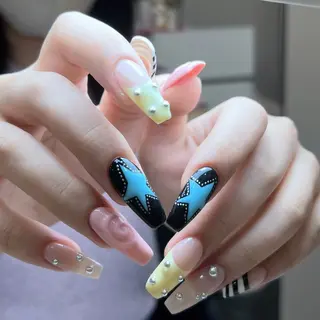 ネイル Luna nail— kanaeのネイルデザイン