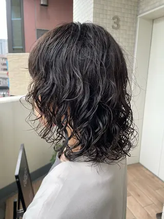 ミディアム パーマ Toiro 横浜所属・🎀レイヤー/パーマ カラー/ai🎀のヘアスタイル