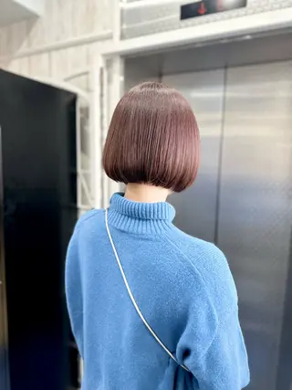 ショート white．梅田所属・GATE. カラーモデル募集のヘアスタイル