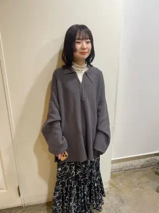 ミディアム カラー MIOベージュカラー 柔らかいカラーのヘアスタイル